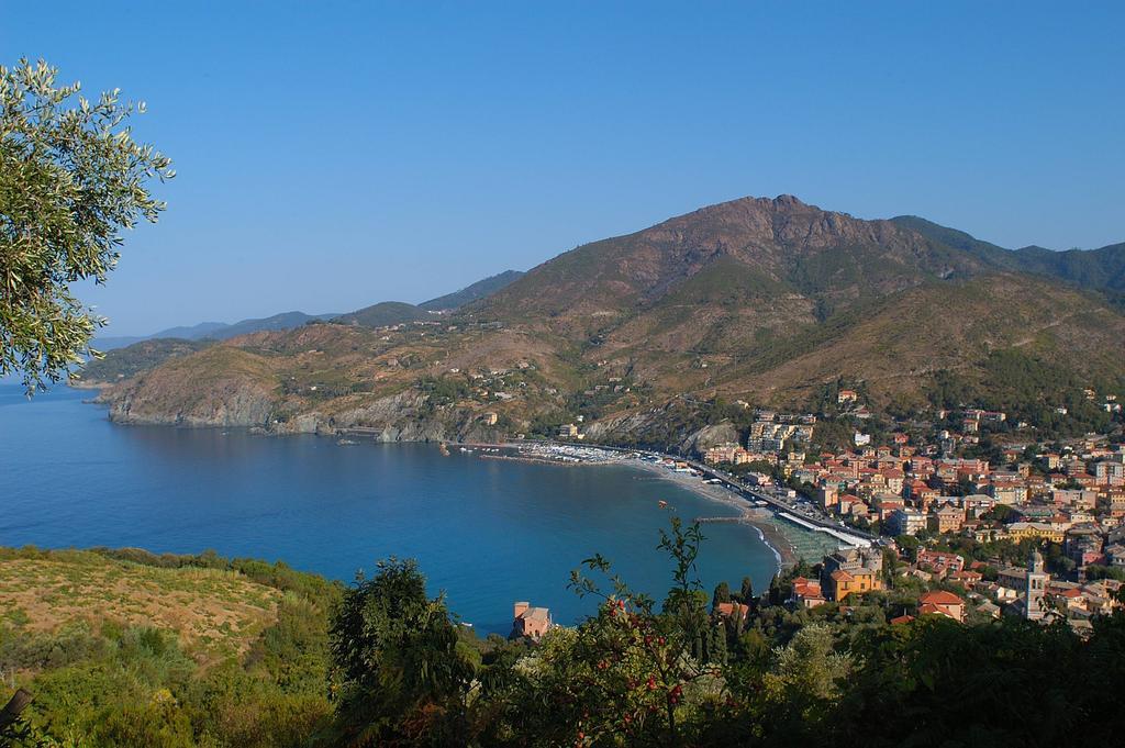B&B La Perla Blu Леванто Екстериор снимка