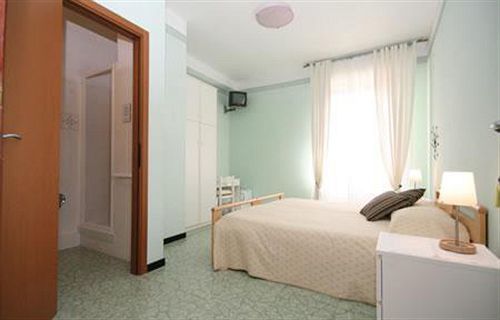 B&B La Perla Blu Леванто Екстериор снимка