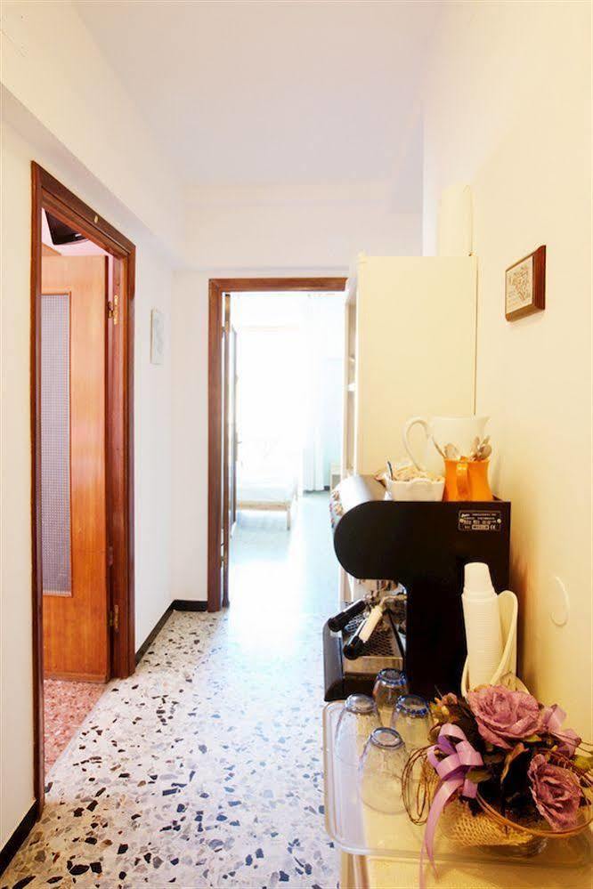 B&B La Perla Blu Леванто Екстериор снимка